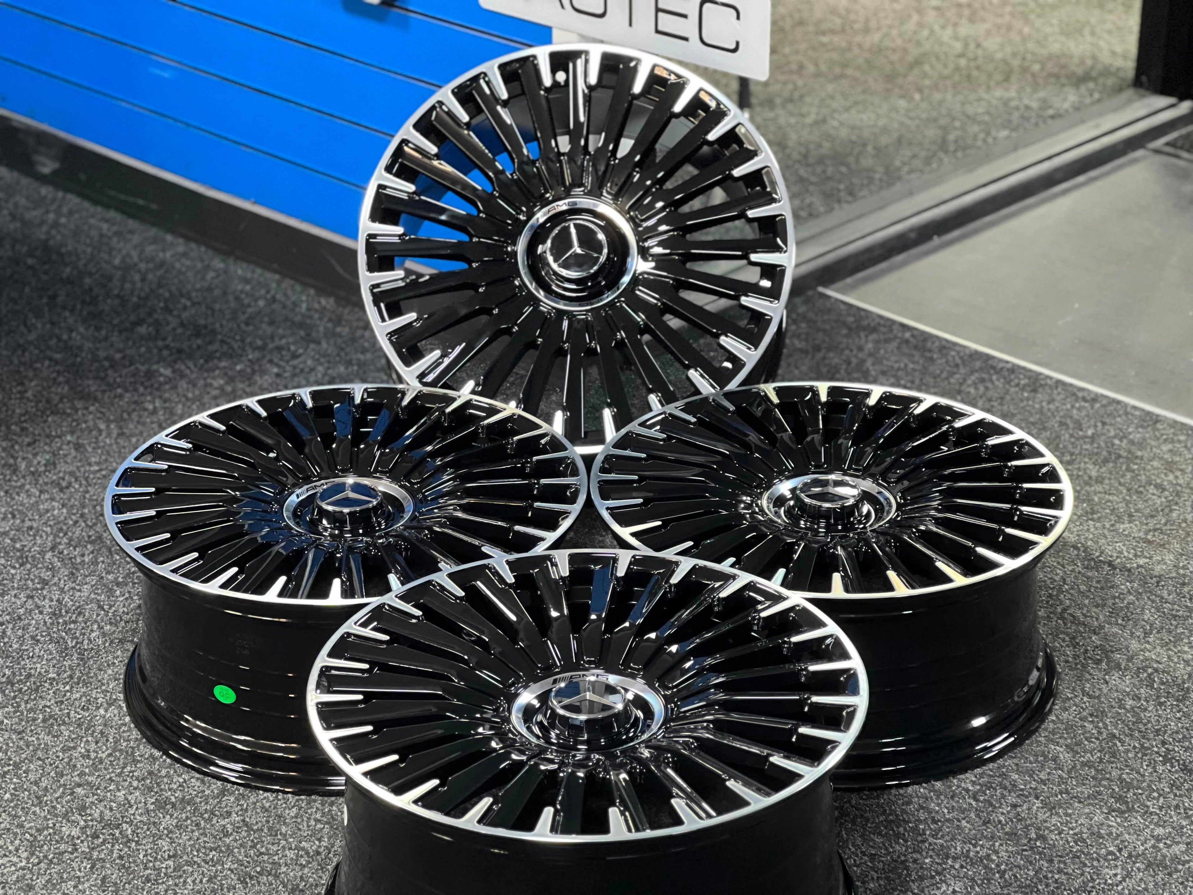 20" Platinum Maybach Styling Alloy Wheels