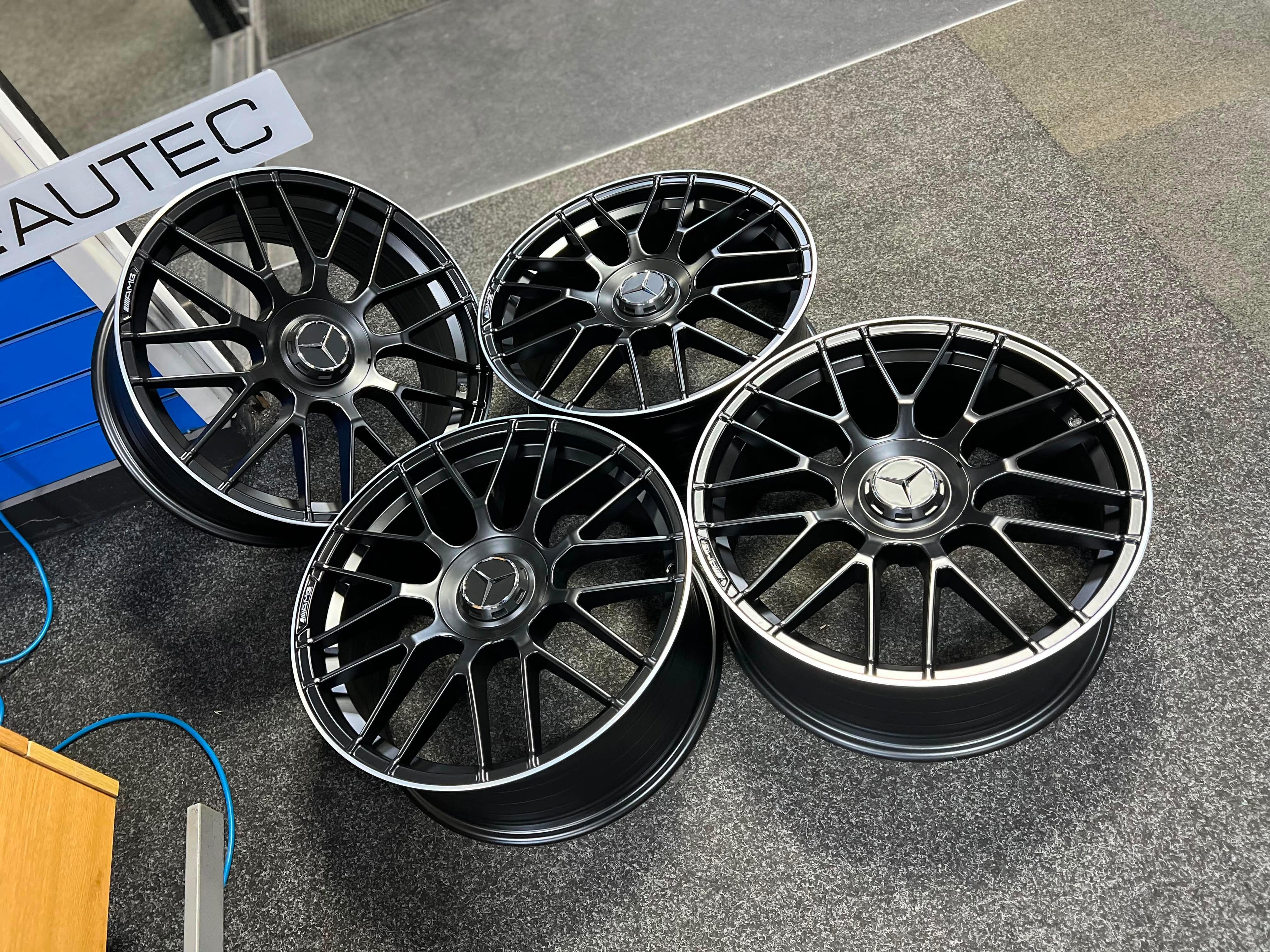 19" W205 C63s Styling Alloy Wheels