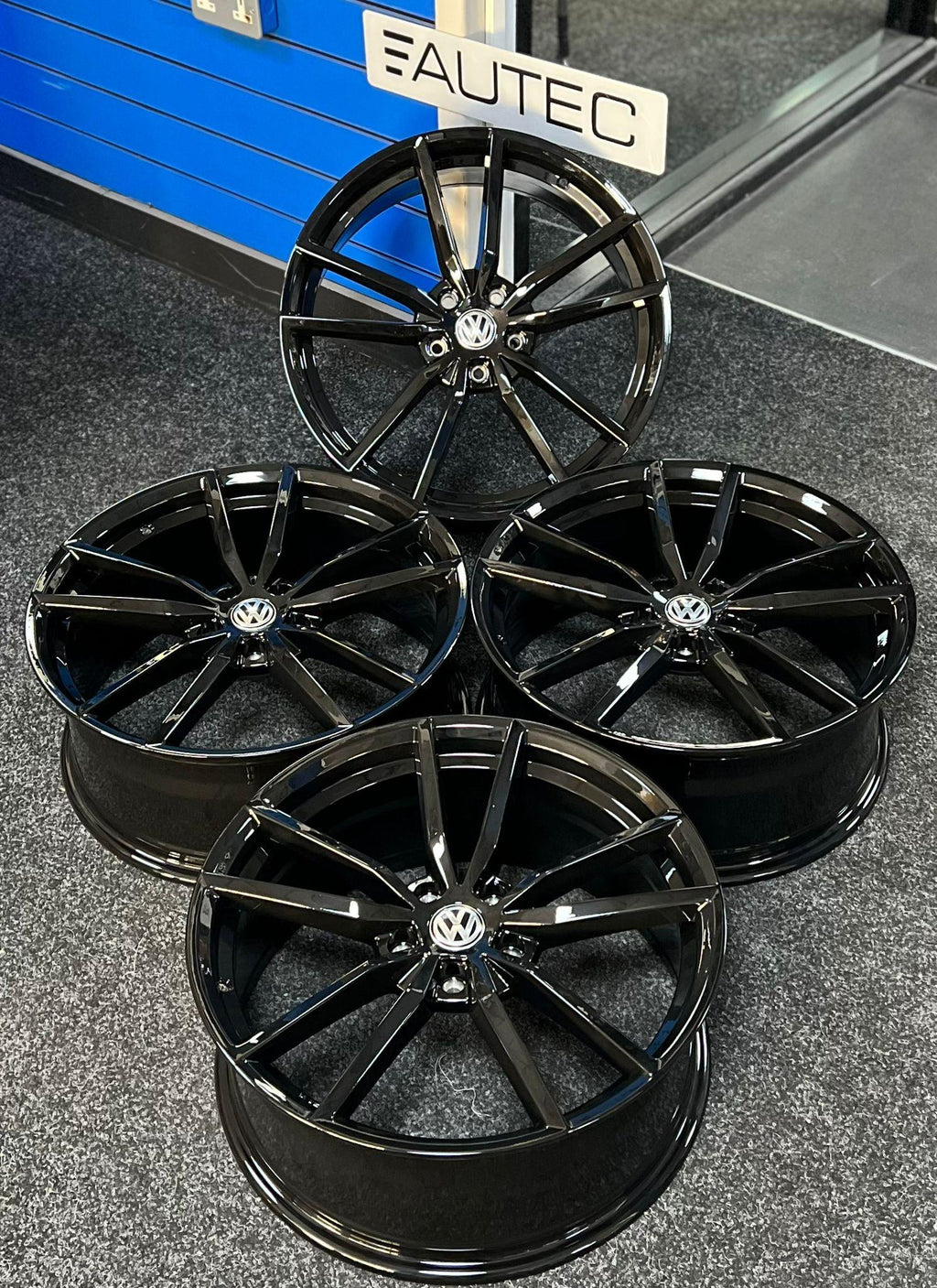 19" PRETORIA Styling Alloy Wheels To Fit Volkswagen