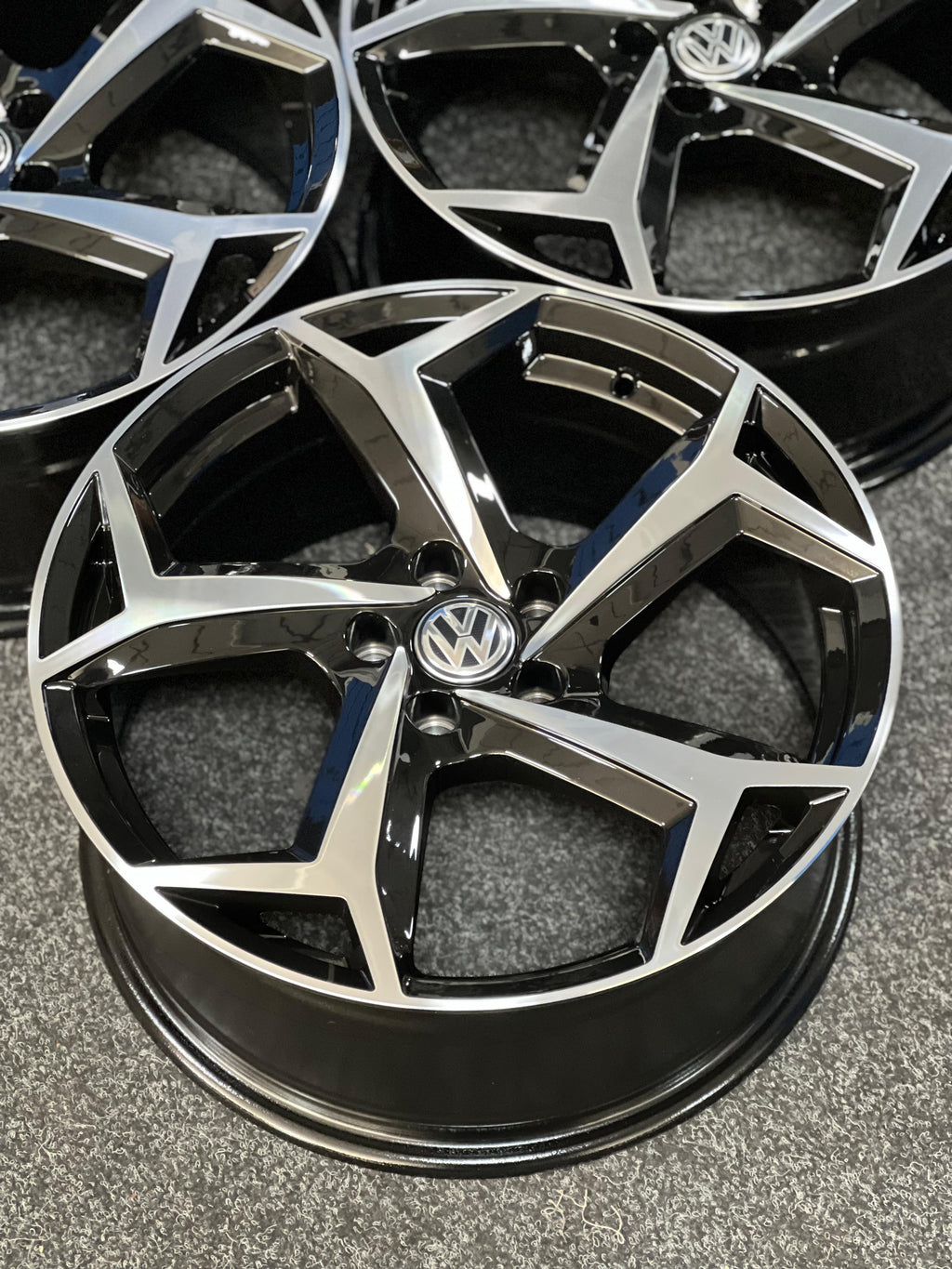 17" GTI Styling Alloy Wheels 5x100 For Volkswagen Polo