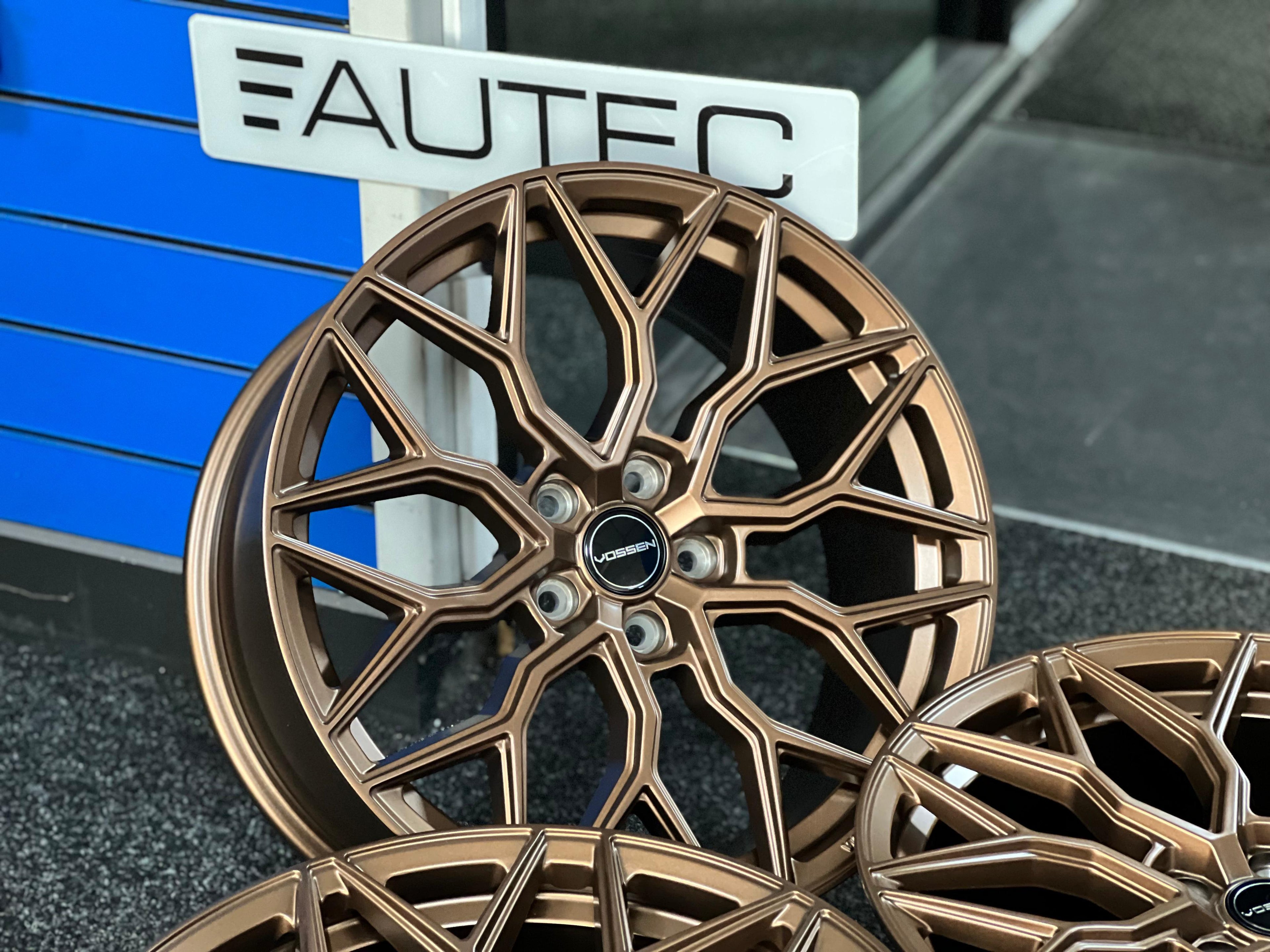 19" RF108 Riviera HF2 Styling Wheels In Desert Bronze