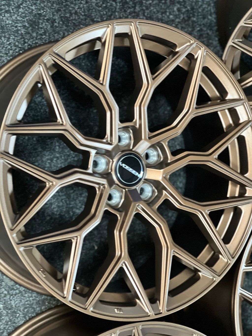 19" RF108 Riviera HF2 Styling Wheels In Desert Bronze
