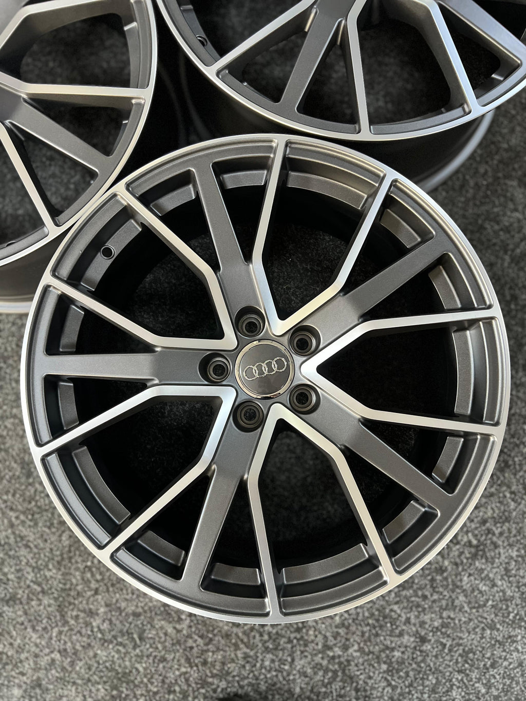 19" VORSPRUNG Performance Styling Alloy Wheels For Audi
