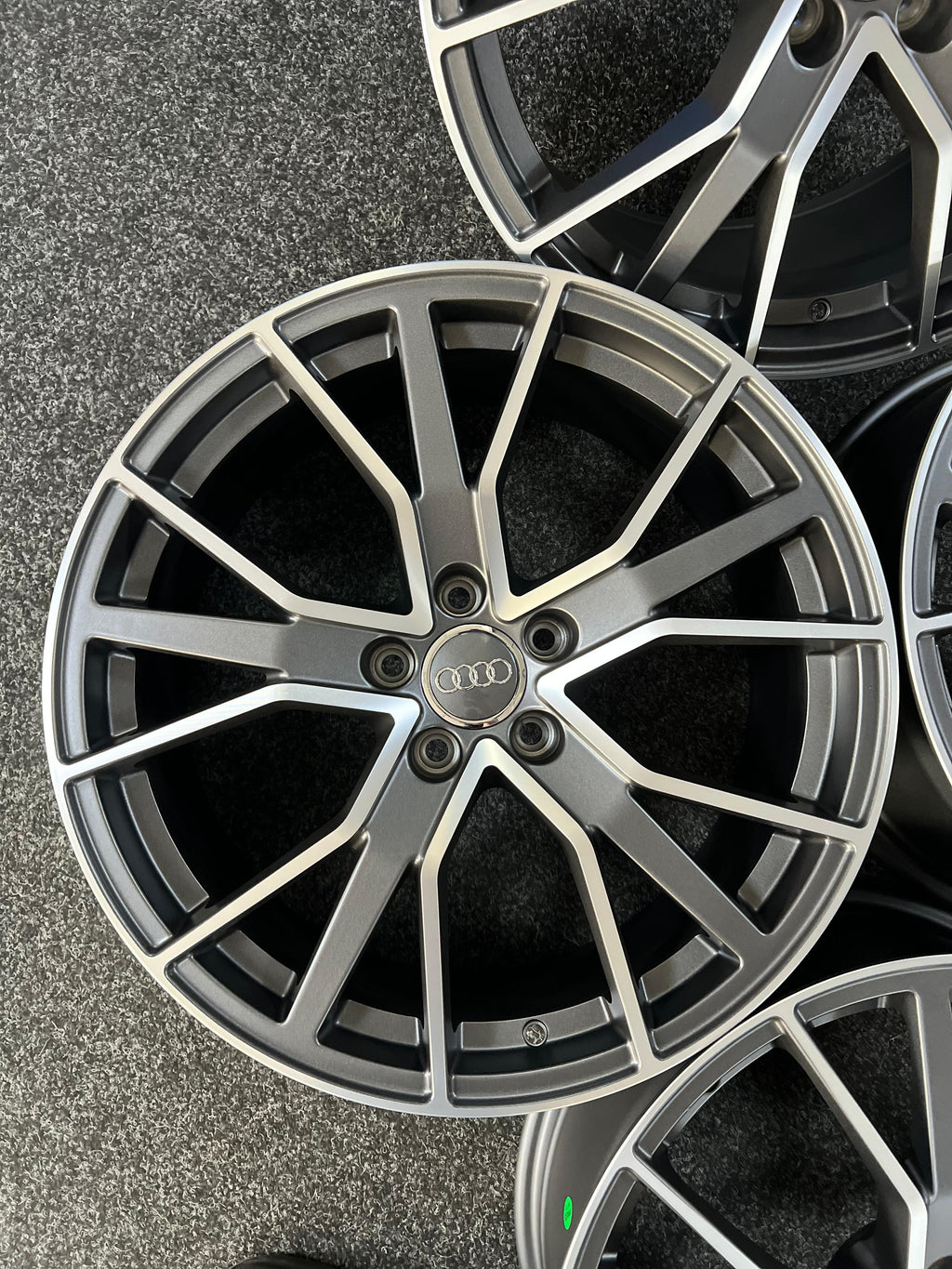 19" VORSPRUNG Performance Styling Alloy Wheels For Audi