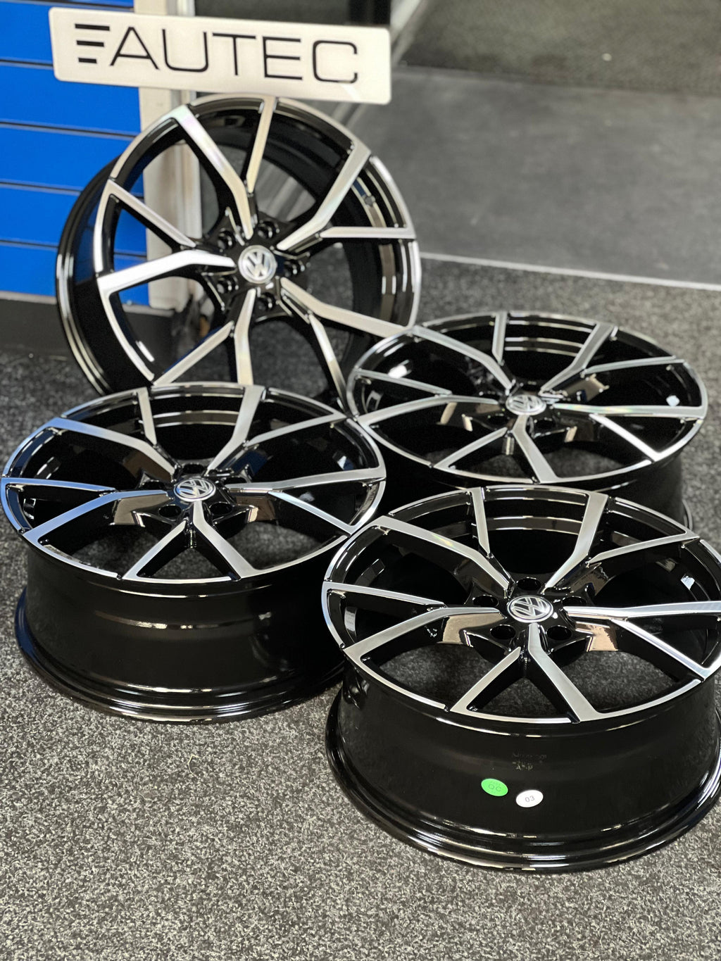 18" ESTORIL R Alloy Wheels